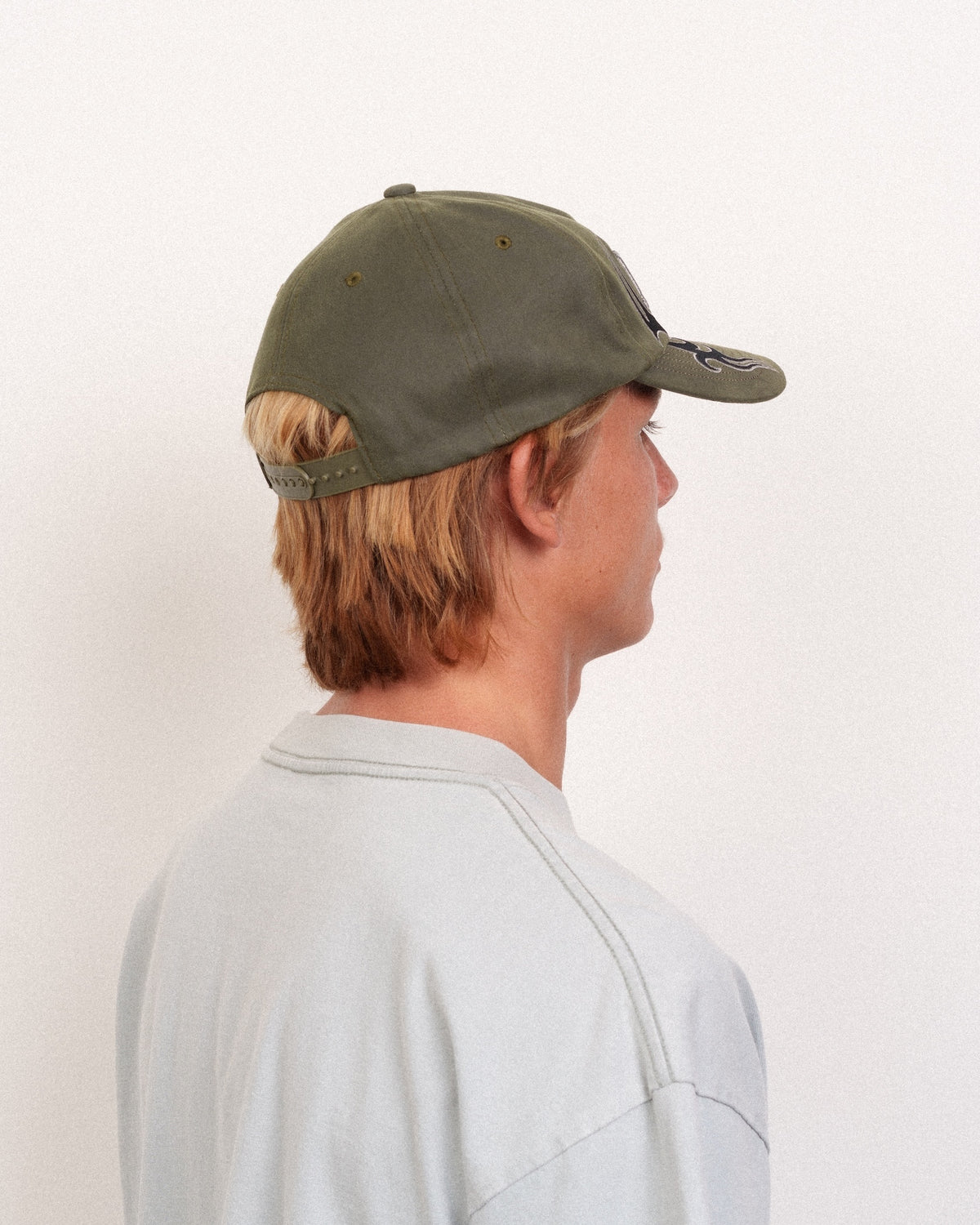 LOST // FANG SNAPBACK
