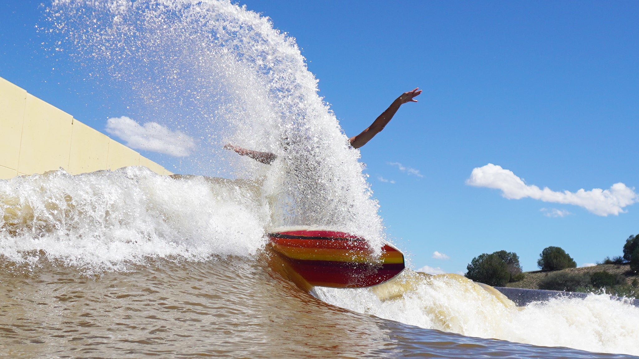 Backyard Wave Pool – Catch Surf®