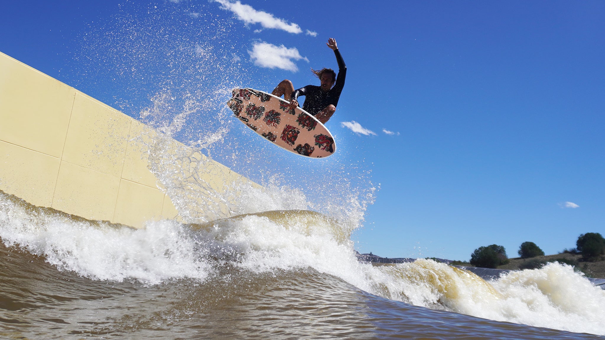 Backyard Wave Pool – Catch Surf®