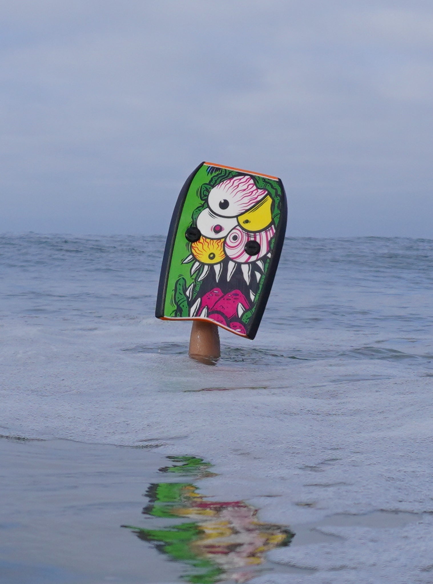WOMPER // STRAPPED x FARTCO – Catch Surf®
