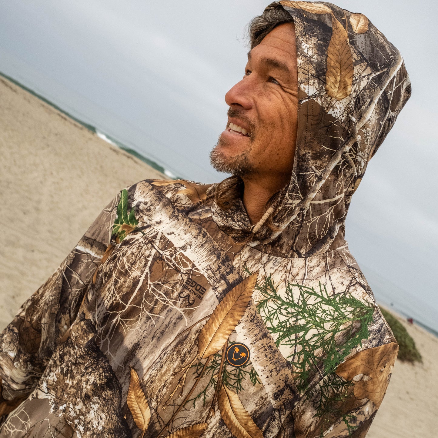 Realtree® // Hooded L/S Rash Guard